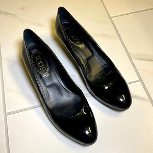 Reposhed Tod’s Zeppa Gomma Black Patent Leather Wedge Heels